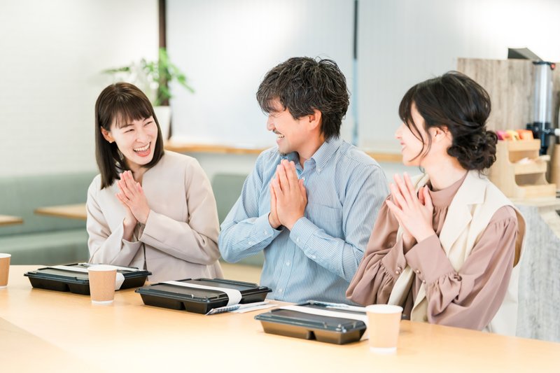 ChatGPT・Claude・NotebookLMで論文を要約する方法